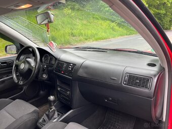 Prodám VW Golf 1.6 - 8