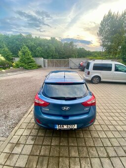 Hyundai i30 Hatchback (2016) 1.6 CRDi 81 kW 1. majitel - 8
