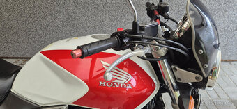 Honda CB 1300 - 8