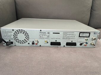 Kvalitní combo rekordér PANASONIC DMR-ES35V s TBC - 8