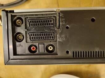 Prodám video rekordér Philips VR 605 + ovladač - 8