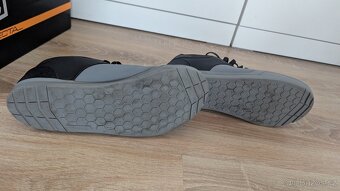 MTB boty Shimano GR5 (SH-GR501) - vel. 43, téměř nové - 8