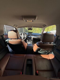 BMW e87 120d 2009 - 8