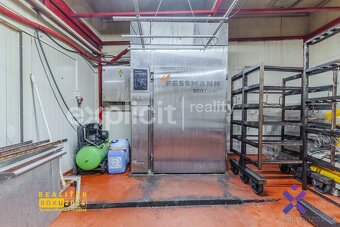 Prodej komerčního objektu 155 m², pozemek 317 m² - Uherský O - 8