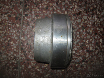 Prodám kovovou převodovku na starší kuchyňský robota ETA - 8