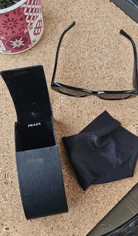 Sluneční brýle Prada - 8
