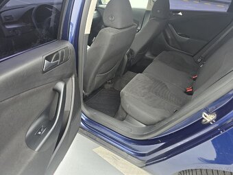 Volkswagen Passat 2.0 tdi 103kw CR - 8