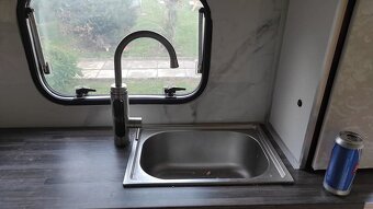 Karavan knaus po rekonstrukci - 8
