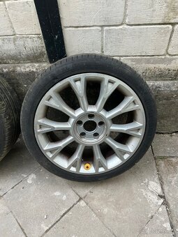 ALU disky / kola Ford 18'', 225/40 R 18 V XL s lidl stojan - 8