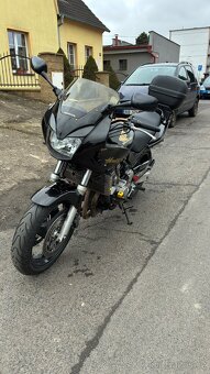 Honda Hornet S 600 - 8