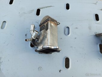 PŘÍSLUŠENSTVÍ MOTORU - AUDI Q7 3.0TDi 171kW BUG - 8