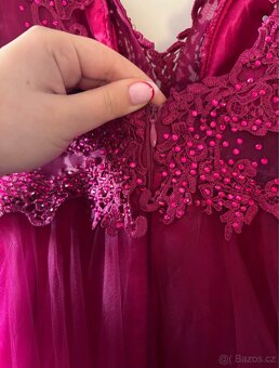 Plesové šaty + šátek - 8