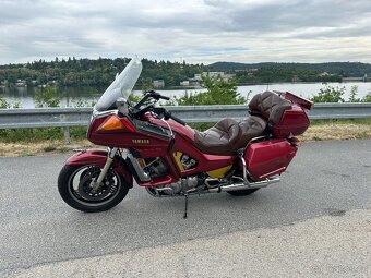 Yamaha XVZ 1200 Venture - 8