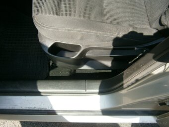 peugeot 307 SW 1.6HDI - 8