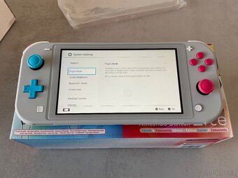 Nintendo Switch Lite Zacian & Zamazenta - 8