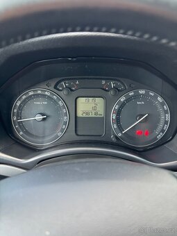 Prodám Octavií 2 2.0 fsi - 8