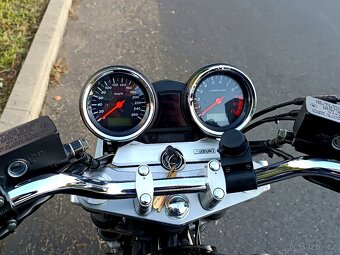 Krásná Suzuki GSX 1400, bez investic, - 8