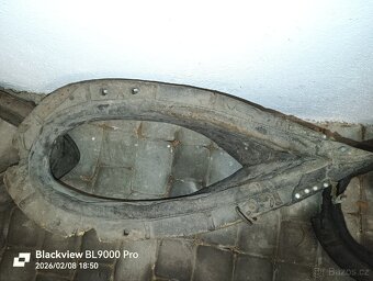 Prodám staré koňské chomouty – 4 ks. - 8