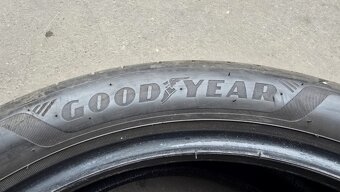 Letní pneumatika 235/40/19 Good Year - 8