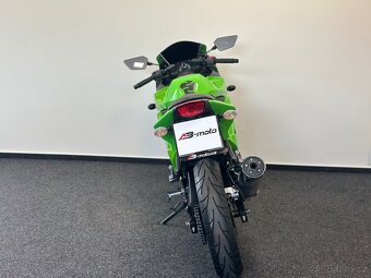 Kawasaki Ninja 250R - 8