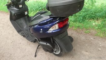Suzuki Burgman 150 - 8