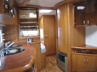 Prodám karavan Hobby 540 ufe,model 2008 + mover + předstan. - 8