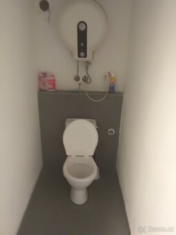 Pronájem malého bytu (17 m²) – Sedlec u Líbeznic - 8