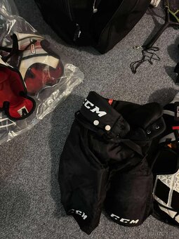 Dětské hokejové vybavení - 8