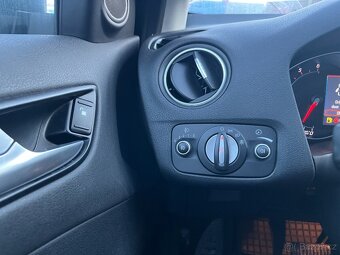 Ford Mondeo 2.0TDCi 120kw - 8