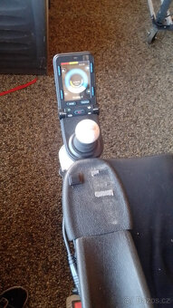 Elektrický invalidní vozík - 8