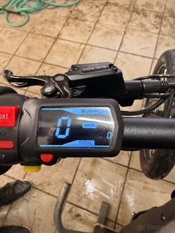 Surron light bee x - 8