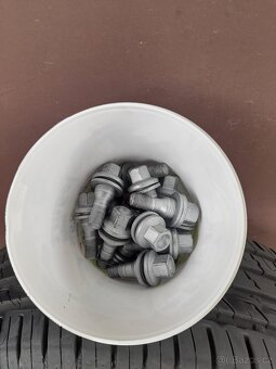 Alu kola Peugeot 2008 r16 vč. pneu. - 8