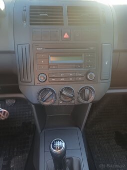 Volkswagen polo 1,2 benzín 44 kw - 8