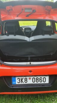 Toyota Aygo x-play - 8