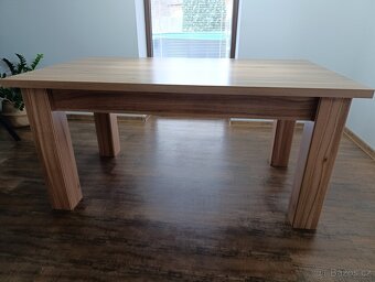 jídelní stůl + židle - 8