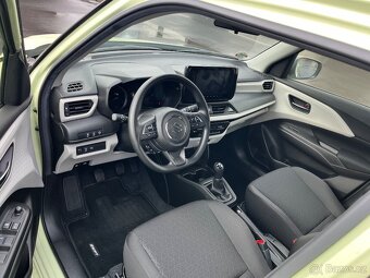 SUZUKI SWIFT PREMIUM 1.2 HYBRID 4x4 rv.2025 - 8