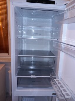 Lednice s mrazákem LG GBB61SWGCN1 - 8