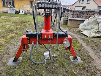hydraulická ruka za traktor - 8