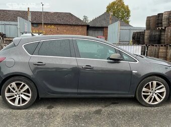 205. Astra J 1.7 cdti A17DTS: Na náhrdaní díly - 8