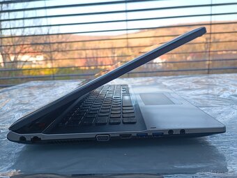 Notebook Samsung 550P / 17,3” / i7 / 8GB / 256GB /nvidia W11 - 8