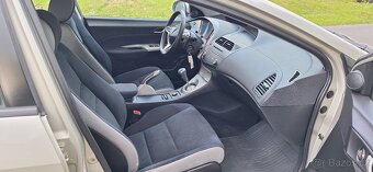 Honda Civic 1.8i Sport 6kvalt - 8