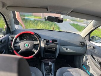 Škoda Fabia - 8