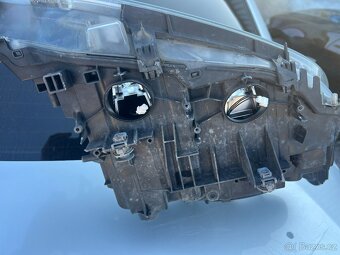 BMW 3er F30/F31 Xenon DYNAMIC lampy - 8