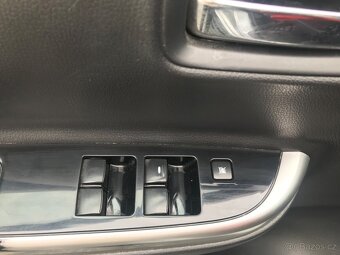 Mitsubishi L200 2.3 DI-D 4WD INTENSE,ČR,DPH.. - 8