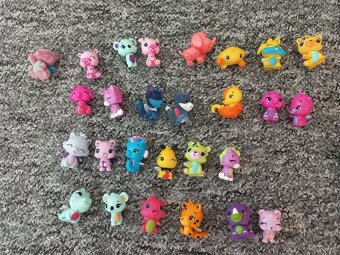 Hatchimals- školka/ domeček + figurky - 8
