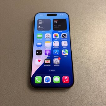 iPhone 16 Pro 256GB zlatý, bez škrábance, 100% baterie - 8