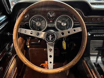 Ford Mustang GT S-Code 390 V8 z roku 1968 - 8