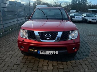 Nissan Navara Double-Cab 2.5DCi 126kw 2009 slušný stav - 8