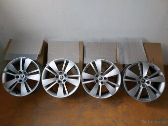 Škoda Alu kola ET 44 5×112mm - 8