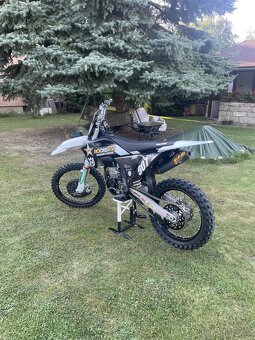 Husqvarna FC 450 Rockstar Edition 2023 - 8